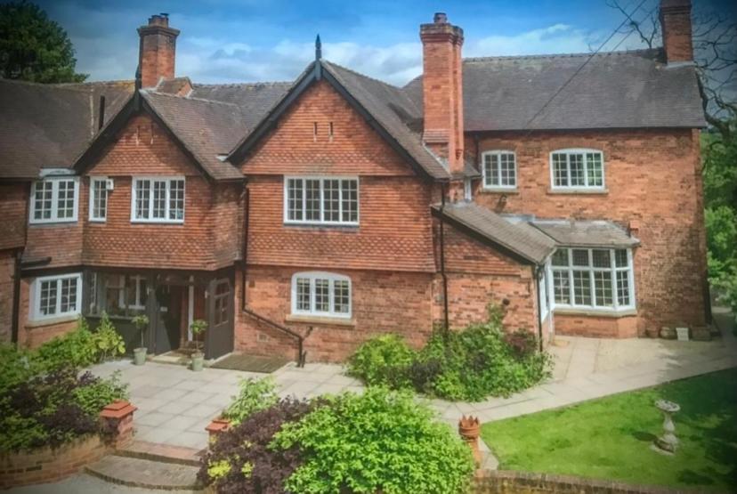 The Old Rectory - Valley View Room In Private Home Stockton-on-Teme Exterior photo